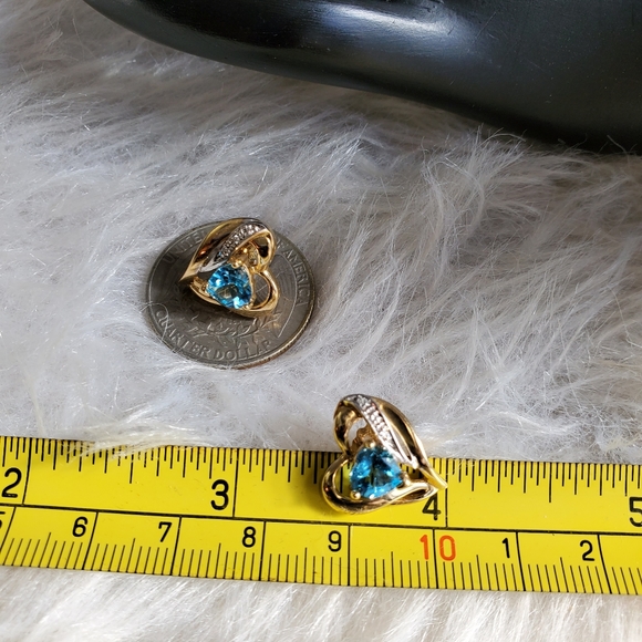 Watch Video / 14K Gold Heart Diamond Earrings / December Born. - Picture 11 of 16